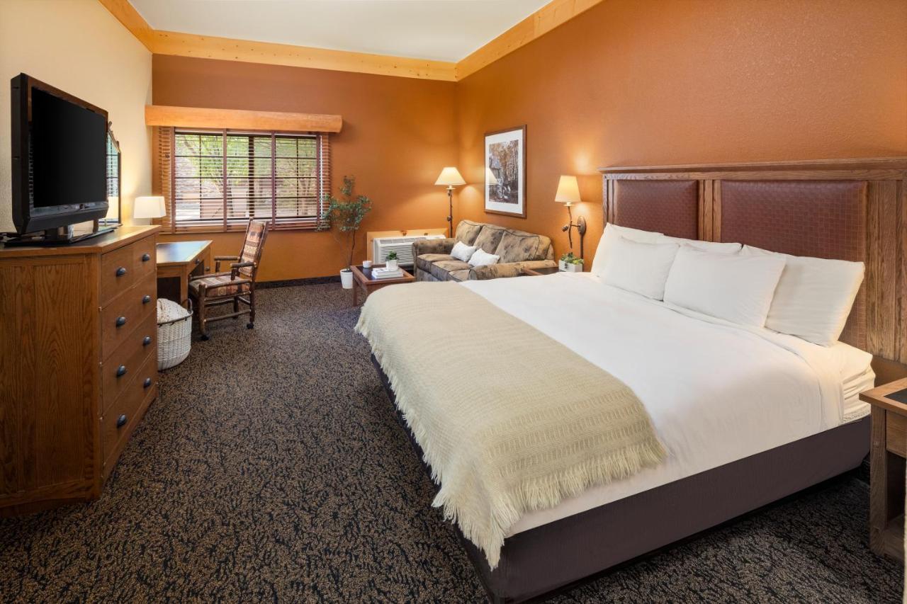 Bantr Grand Hotel Wausau - Rothschild Exteriér fotografie